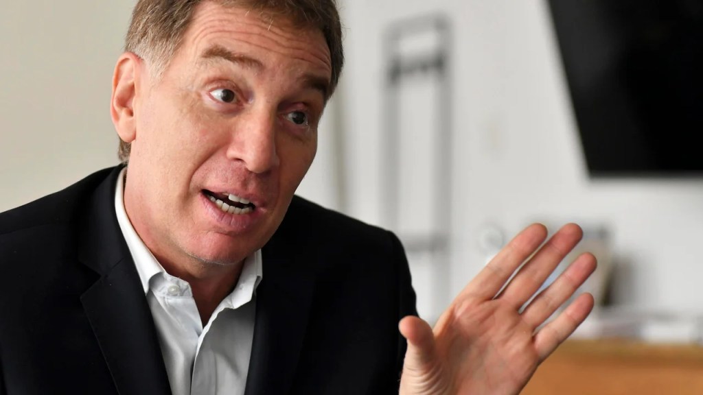 La Cámara Electoral autorizó la reimpresión de los afiches de La Libertad Avanza con Diego Santilli como primer&nbsp;candidato